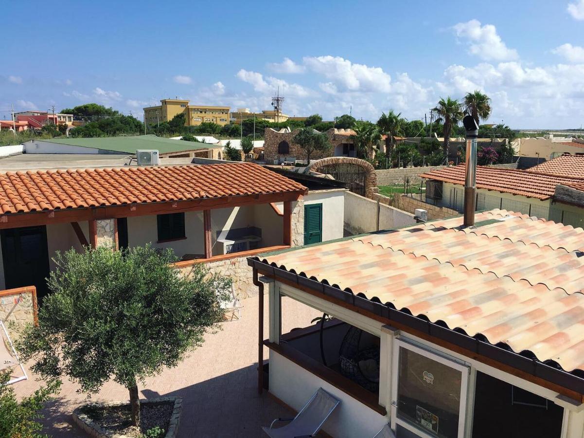 Pomelia -